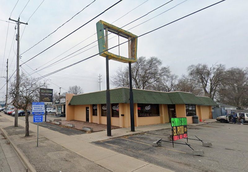 Clock Restaurant - Grand Rapids - 2907 Division Ave S